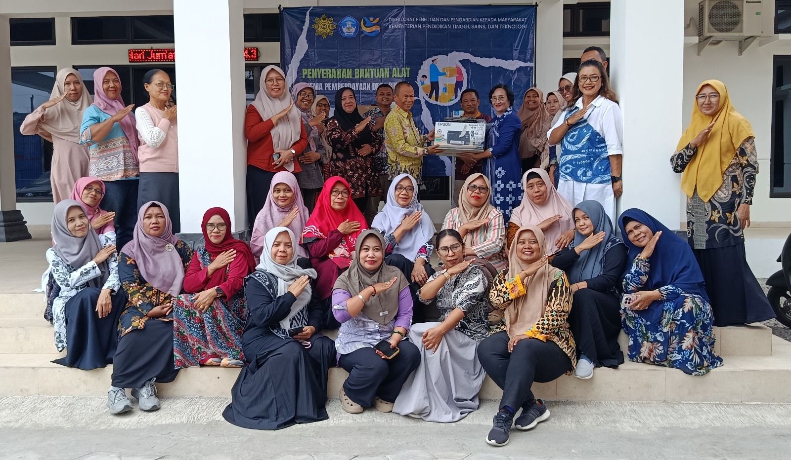 UWM Perkuat UMKM Banyuraden, Tingkatkan Produksi dan Pemasaran Digital