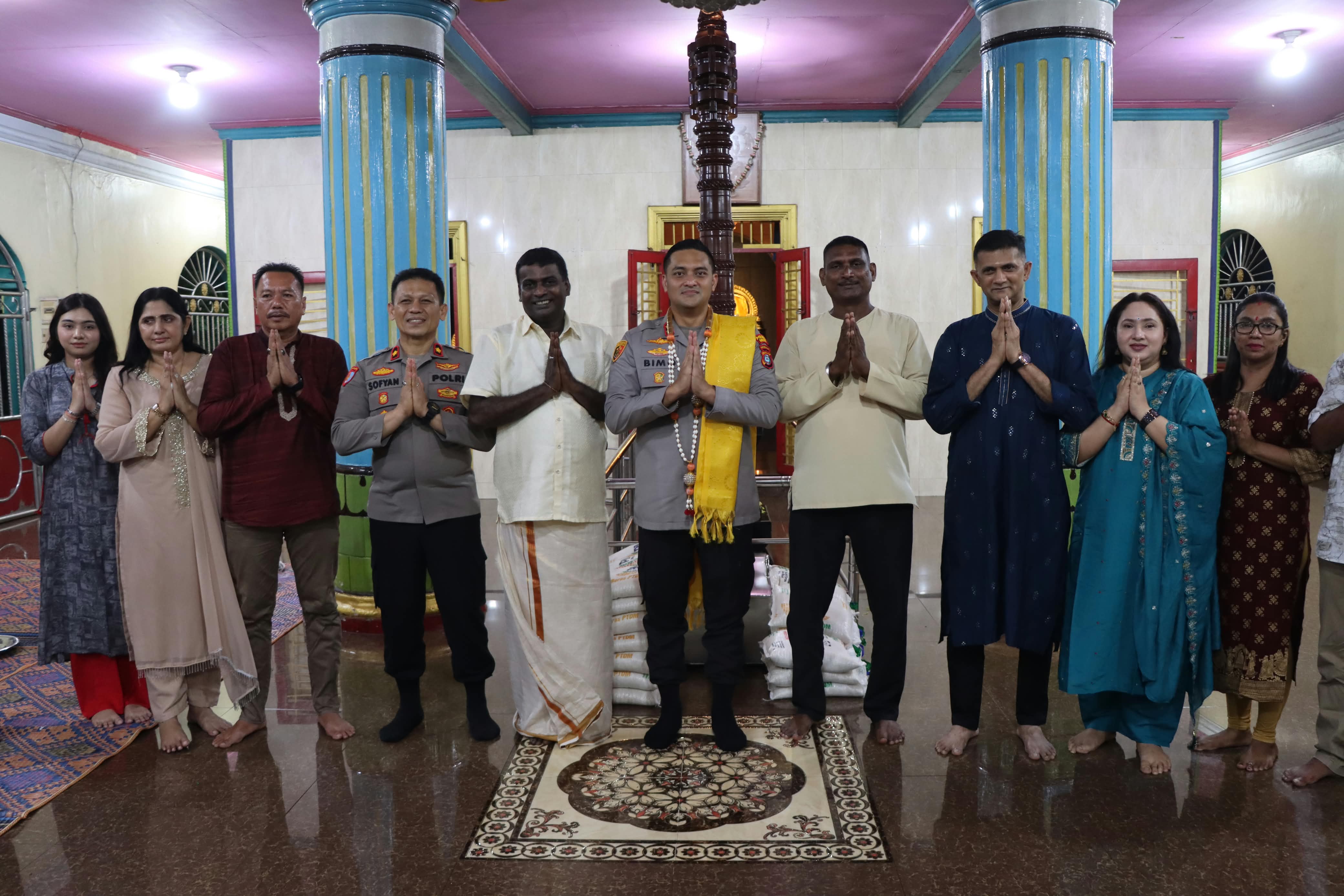 Pererat Toleransi dan Kerukunan, Kapolres Binjai Sambangi Kuil Sri Mariamman