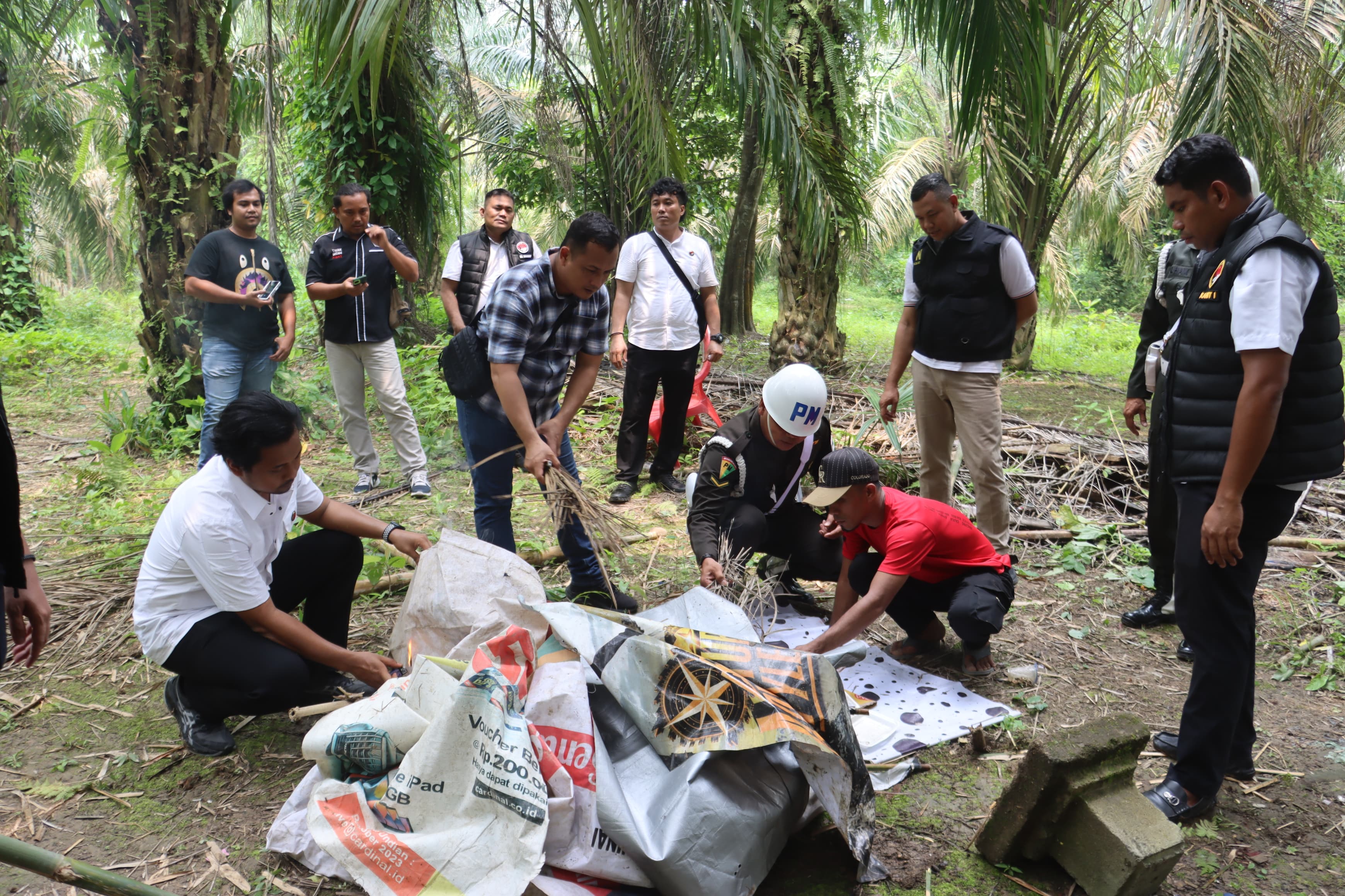 Respons Cepat Satnarkoba Polres Langkat: Gerebek Barak Narkoba di Dusun Ampera